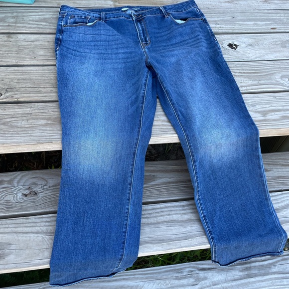 Women’s old navy boot cut jeans - Picture 1 of 4
